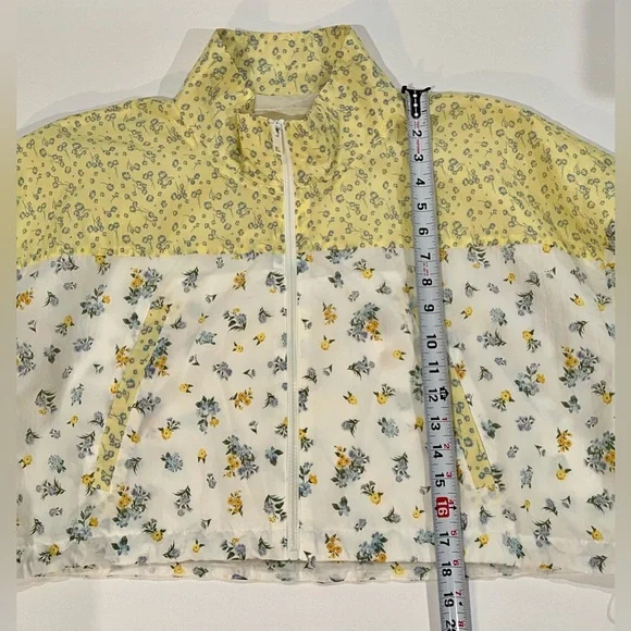 Aeropostale Windbreaker Cropped Zip Up Drawstring Waist White Yellow XL - Picture 5 of 15